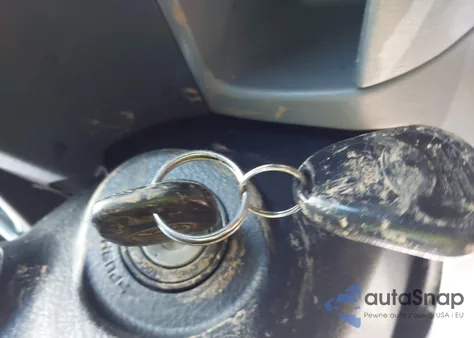 2015 Toyota Tacoma Prerunner V6 из США, поврежденный, VIN 3TMJU4GN2FM181335